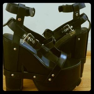 (sold)Y.R.U. MIDNIGHT NIGHTCALL PLATFORM HEELS
